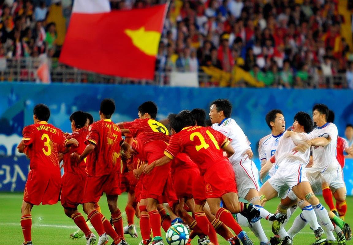 2008年北京奥运国足对阵新西兰激情对决回顾(图2)